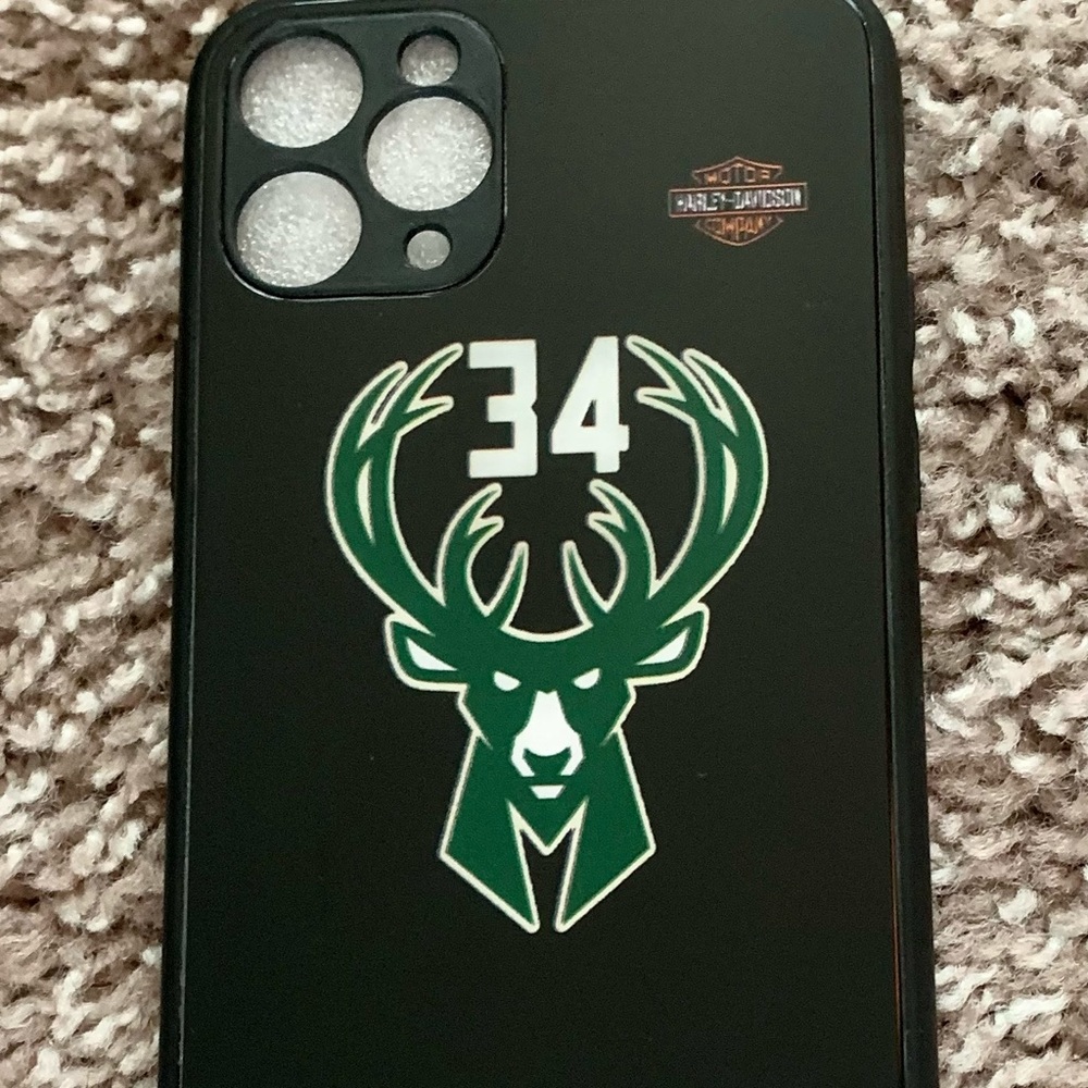 Milwaukee Bucks Logo 34 IPhone 11 Pro Case